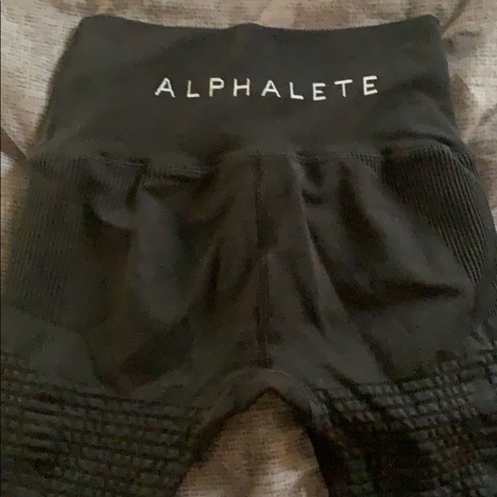 Alphalete Leggings